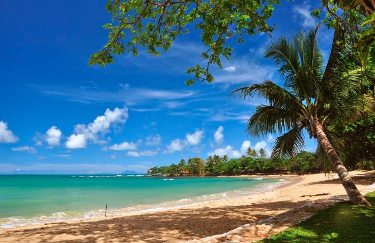 Tempat Wisata Pandeglang Pantai Carita