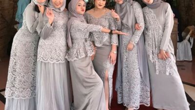 perpaduan warna silver cocok dengan warna apa