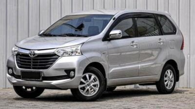Mengapa Harga Mobil Avanza Bekas Masih Stabil di Pasaran