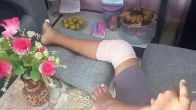 bocah kejar klakson telolet kakinya retak terlindas bus di jalan raya kotabumi
