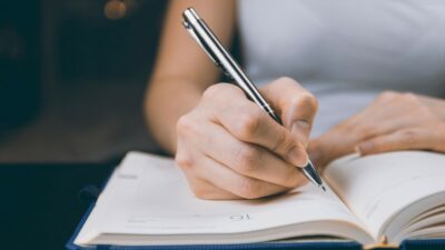 cara membuat surat bahasa inggris