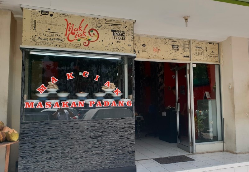 rekomendasi nasi padang di jabodetabek 2