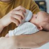 8 Tips Ampuh Agar Bayi Mau Minum Susu Formula Dari Dot